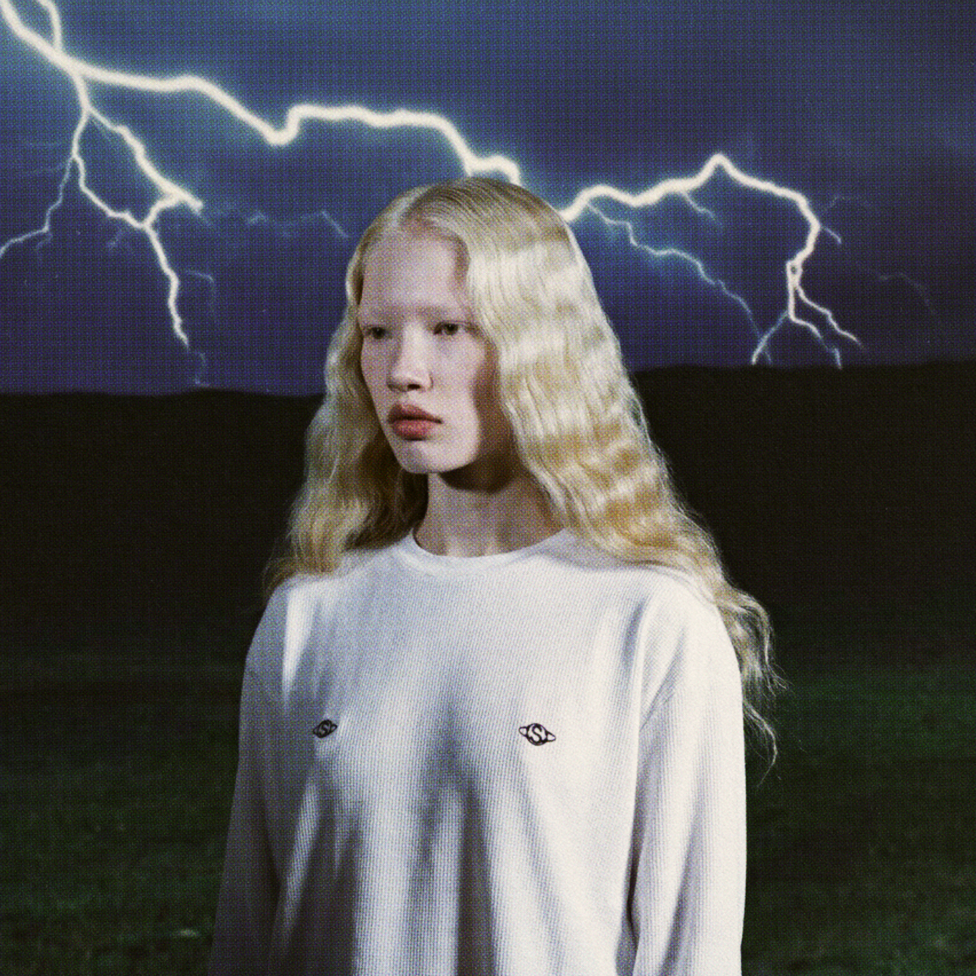 Logo Nipples Long Sleeve